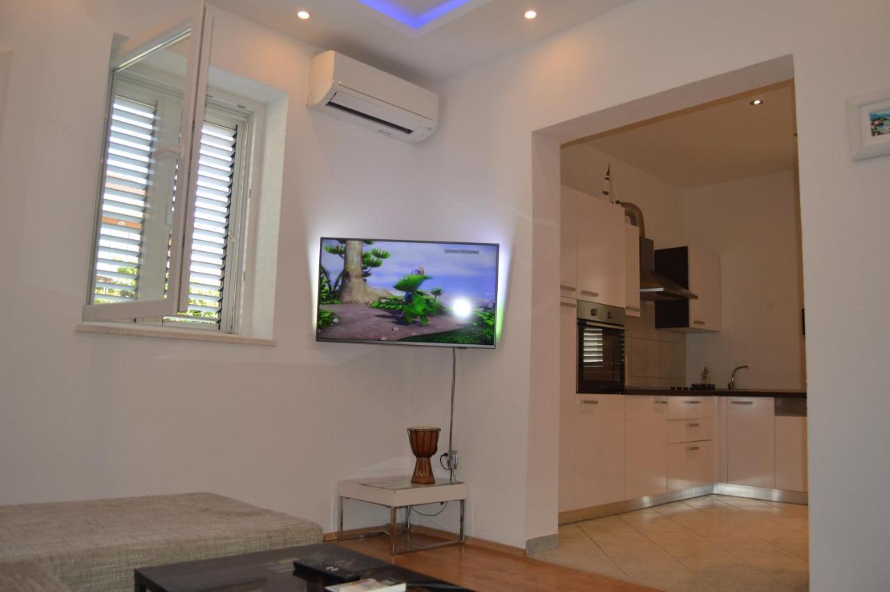 Lipa Mare Apartment Solin Exterior foto